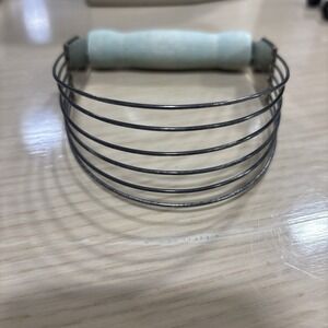 PASTRY BLENDER Androck Vintage GREEN Wood Handle Baking Mix USA